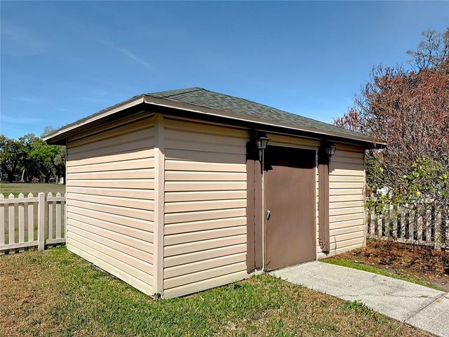 452 SUMMIT CHASE DRIVE, Valrico, FL 33594