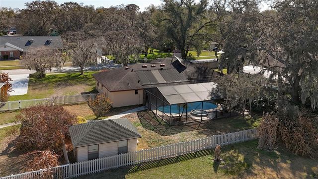 452 SUMMIT CHASE DRIVE, Valrico, FL 33594