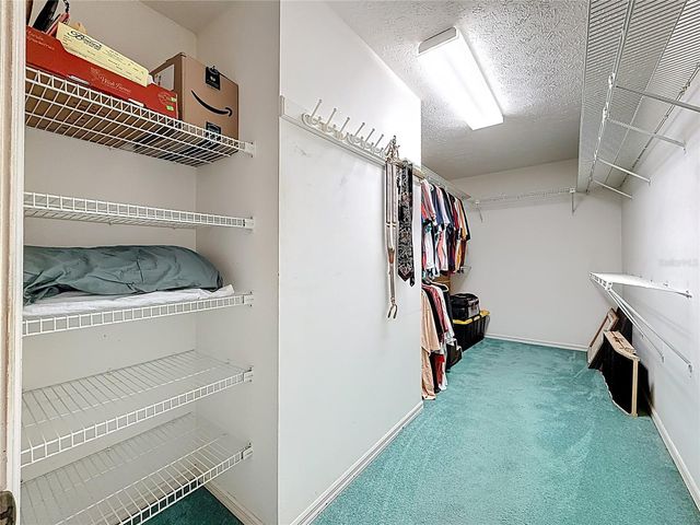 452 SUMMIT CHASE DRIVE, Valrico, FL 33594