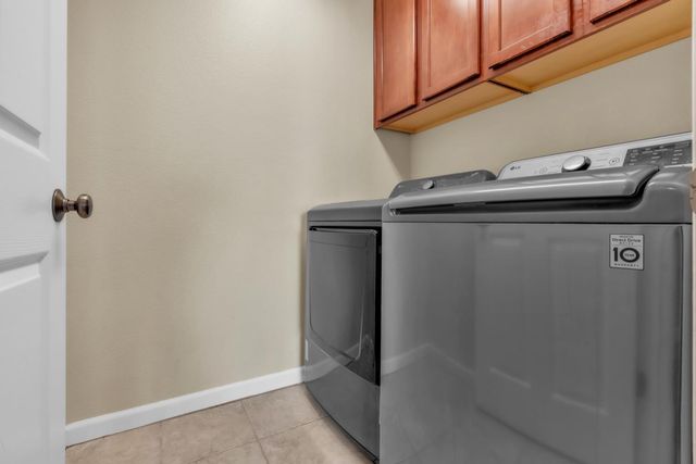 1306 Seymour Cir, Lincoln, CA 95648