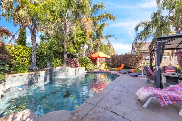 1306 Seymour Cir, Lincoln, CA 95648