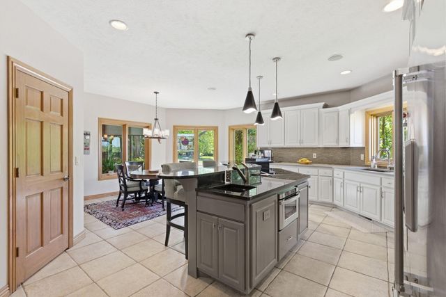 6136 S Natural Falls Drive, Ozark, MO 65721