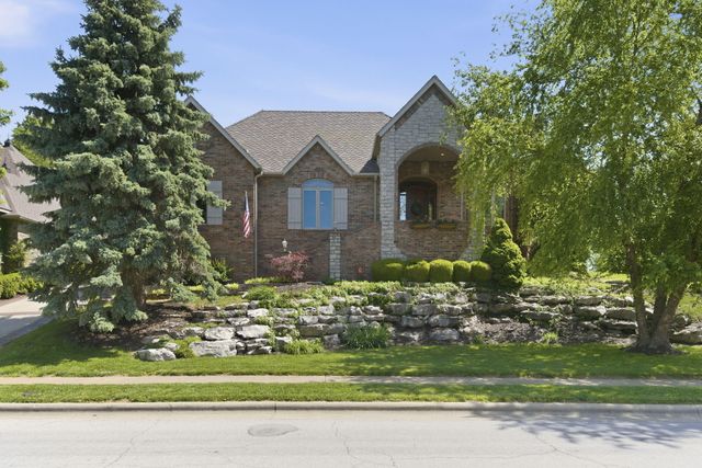 6136 S Natural Falls Drive, Ozark, MO 65721