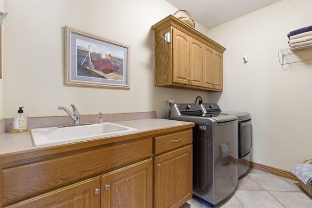 6136 S Natural Falls Drive, Ozark, MO 65721