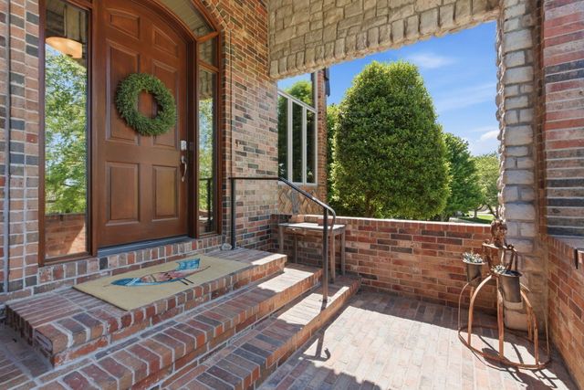 6136 S Natural Falls Drive, Ozark, MO 65721