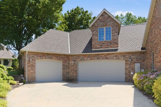 6136 S Natural Falls Drive, Ozark, MO 65721
