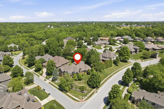 6136 S Natural Falls Drive, Ozark, MO 65721
