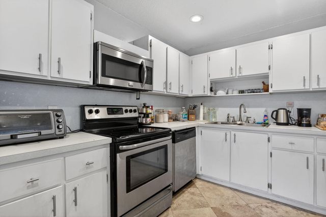 415 SW 61st Terrace, Margate, FL 33068