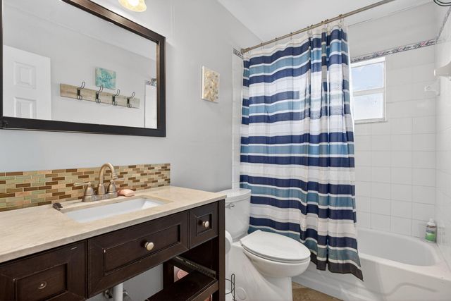 415 SW 61st Terrace, Margate, FL 33068