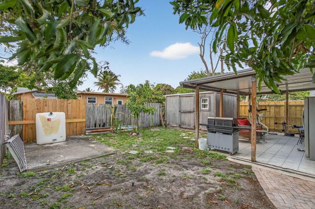 415 SW 61st Terrace, Margate, FL 33068