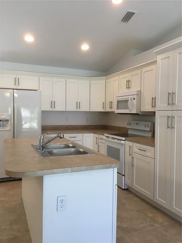 1425 5TH AVENUE, Deland, FL 32724