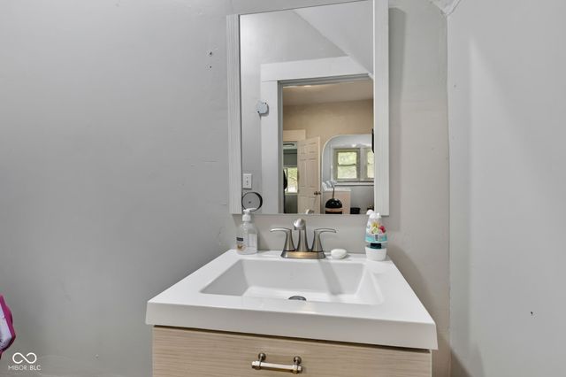 1245 W Congress Avenue, Indianapolis, IN 46208