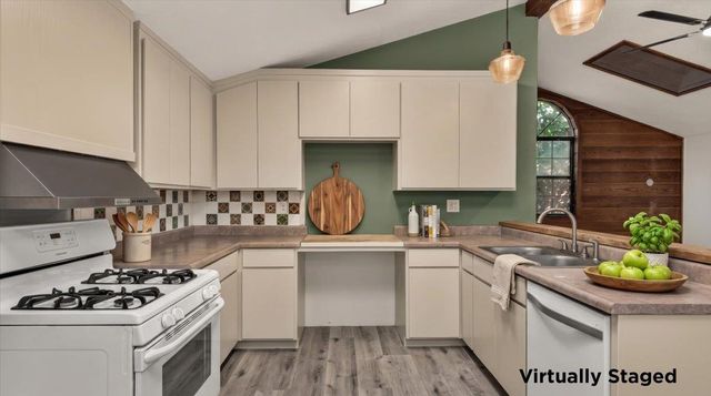 338 River Road, Felton, CA 95018
