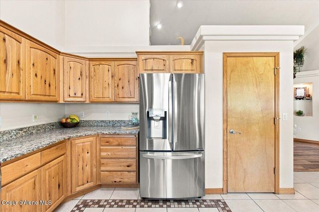 1999 W HEAVENLY STAR CT, Post Falls, ID 83854