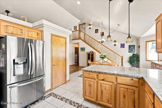 1999 W HEAVENLY STAR CT, Post Falls, ID 83854
