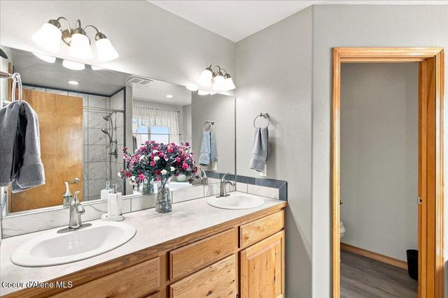 1999 W HEAVENLY STAR CT, Post Falls, ID 83854