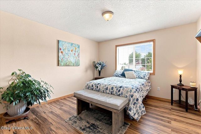 1999 W HEAVENLY STAR CT, Post Falls, ID 83854
