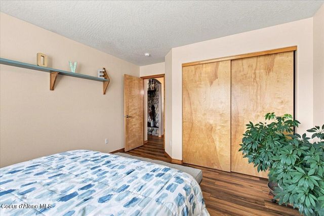 1999 W HEAVENLY STAR CT, Post Falls, ID 83854
