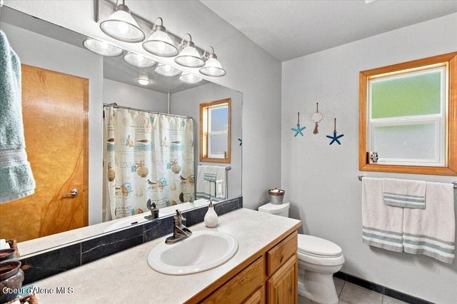 1999 W HEAVENLY STAR CT, Post Falls, ID 83854