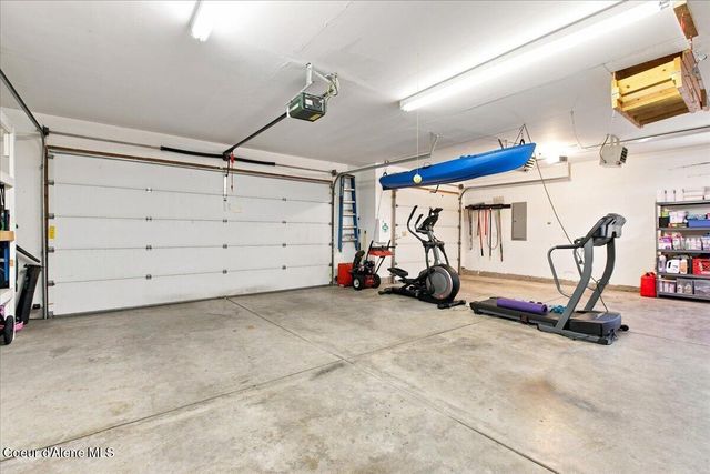 1999 W HEAVENLY STAR CT, Post Falls, ID 83854