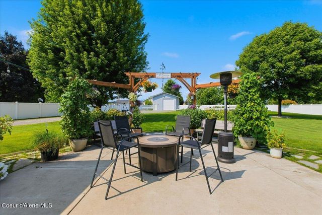 1999 W HEAVENLY STAR CT, Post Falls, ID 83854