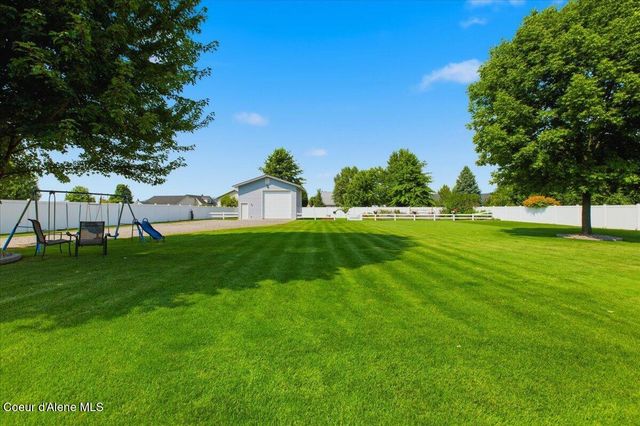 1999 W HEAVENLY STAR CT, Post Falls, ID 83854