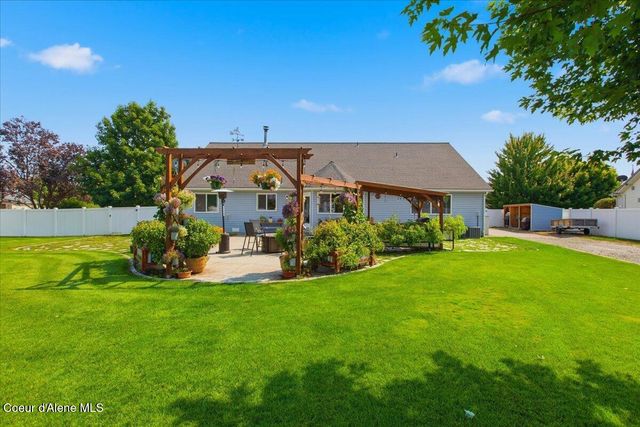 1999 W HEAVENLY STAR CT, Post Falls, ID 83854