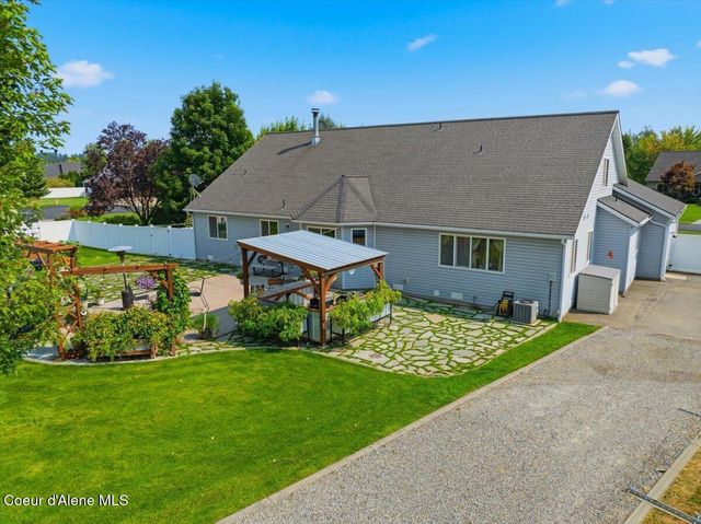 1999 W HEAVENLY STAR CT, Post Falls, ID 83854