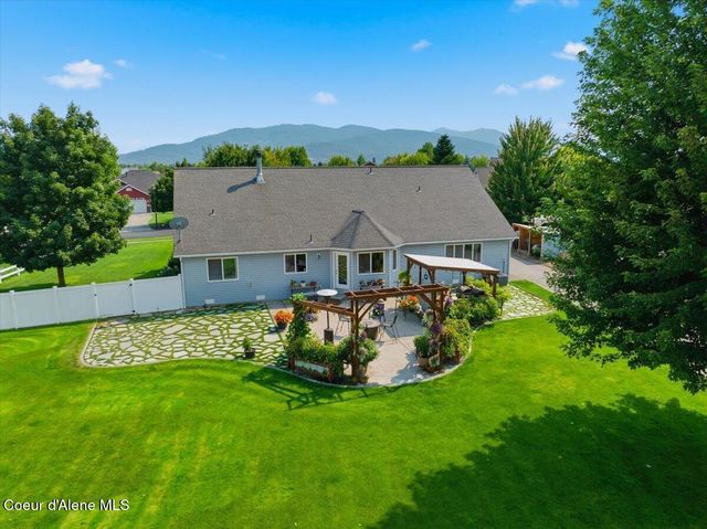 1999 W HEAVENLY STAR CT, Post Falls, ID 83854