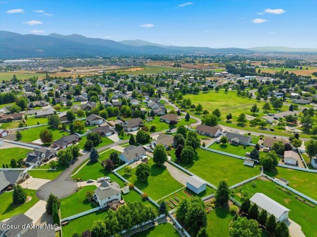 1999 W HEAVENLY STAR CT, Post Falls, ID 83854