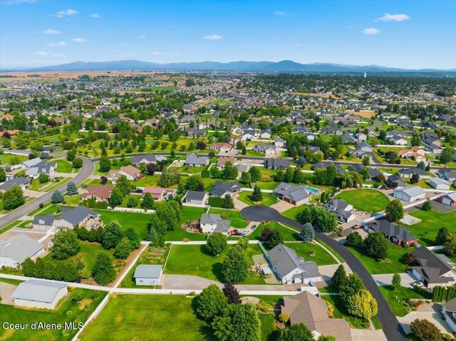 1999 W HEAVENLY STAR CT, Post Falls, ID 83854