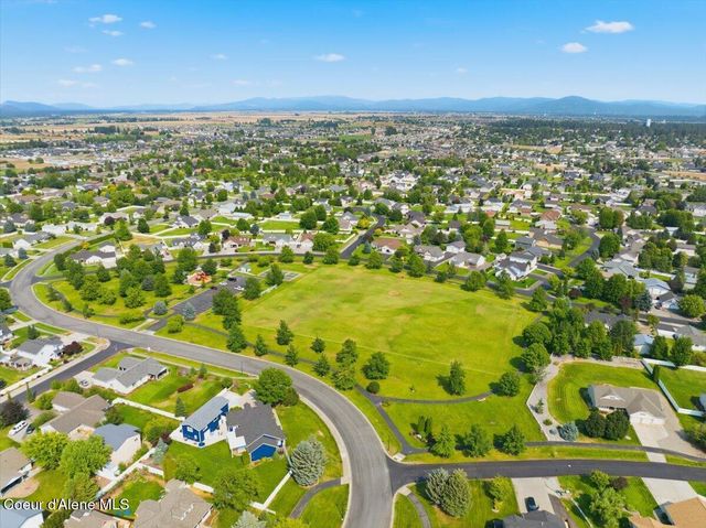 1999 W HEAVENLY STAR CT, Post Falls, ID 83854