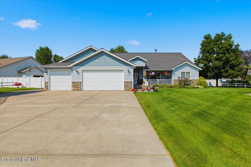 1999 W HEAVENLY STAR CT, Post Falls, ID 83854 photo 3