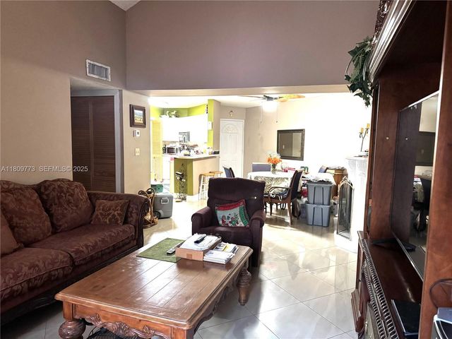 6276 NW 186th Street 305, Hialeah, FL 33015