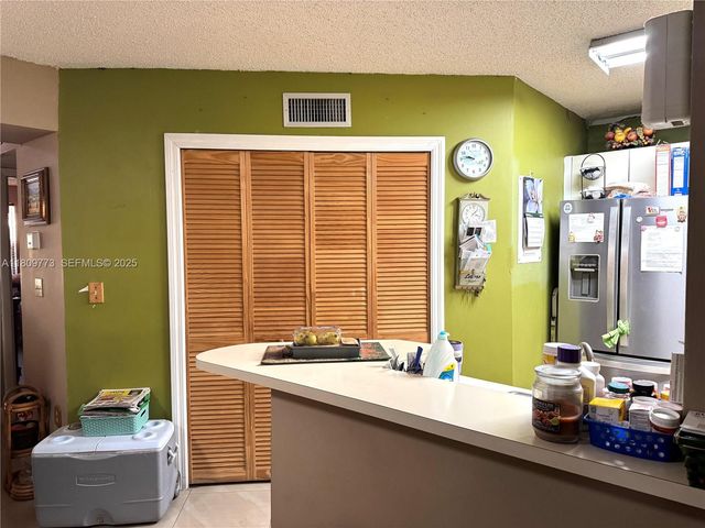 6276 NW 186th Street 305, Hialeah, FL 33015