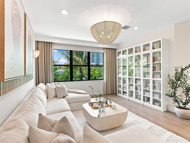 415 43rd Street, West Palm Beach, FL 33407