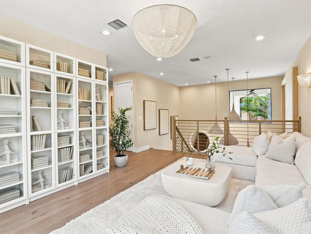 415 43rd Street, West Palm Beach, FL 33407