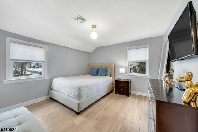 330 W Passaic Ave, Bloomfield Twp., NJ 07003