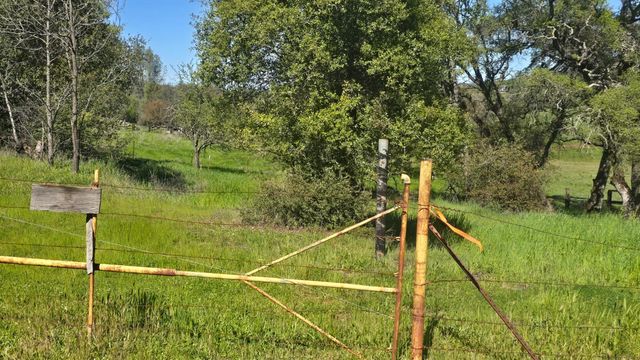 11592 Peoria, Browns Valley, CA 95918