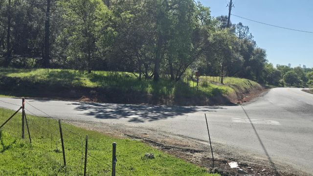 11592 Peoria, Browns Valley, CA 95918