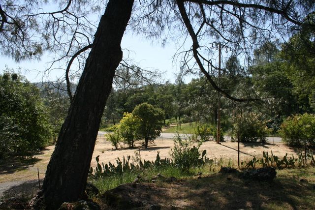 11592 Peoria, Browns Valley, CA 95918