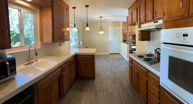 11592 Peoria, Browns Valley, CA 95918