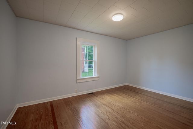618 Hamilton Street, Johnson City, TN 37604