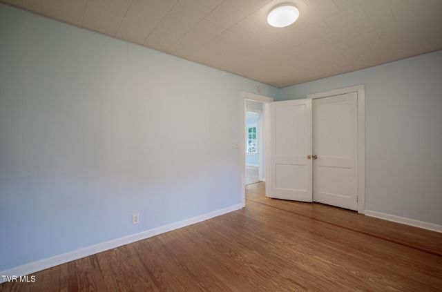 618 Hamilton Street, Johnson City, TN 37604