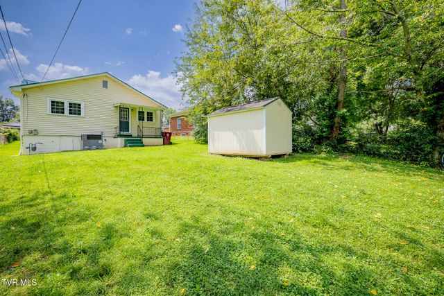 618 Hamilton Street, Johnson City, TN 37604