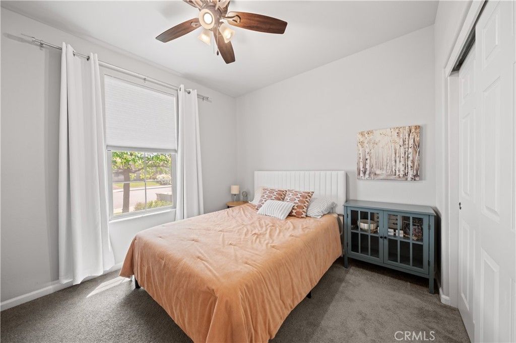 Image 14 of property listing at 227 Hammersmith, Bakersfield, CA 93314