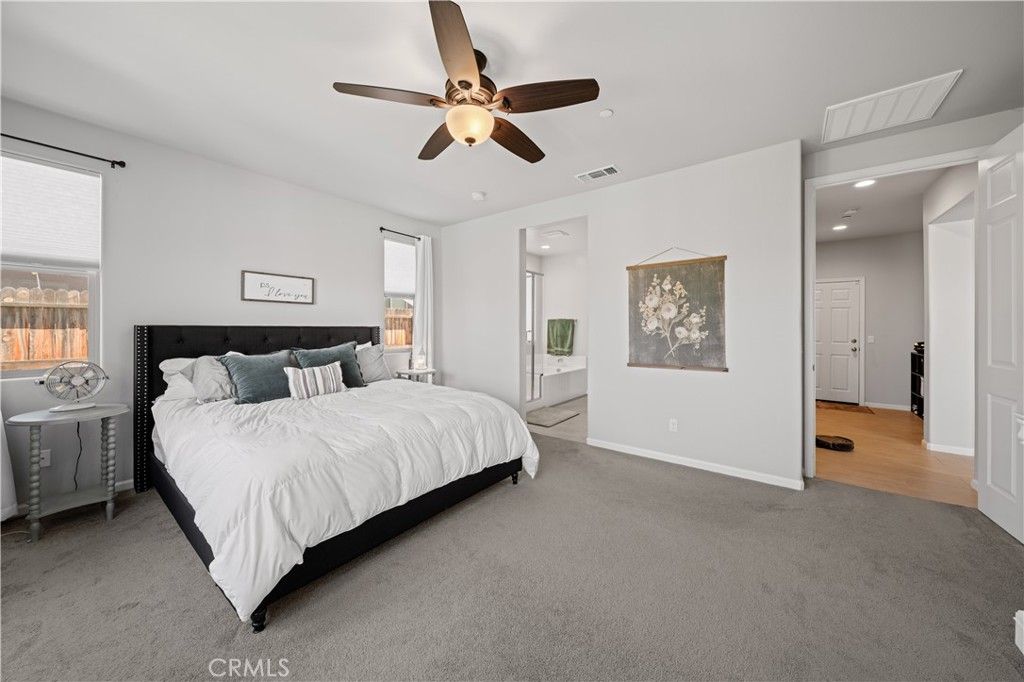 Image 20 of property listing at 227 Hammersmith, Bakersfield, CA 93314