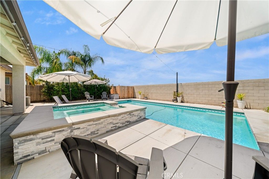 Image 30 of property listing at 227 Hammersmith, Bakersfield, CA 93314