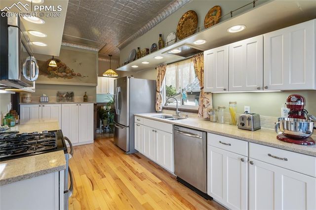 410 Lee Avenue, Victor, CO 80860