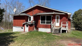 6407 S Tuff Rd, Superior, WI 54880